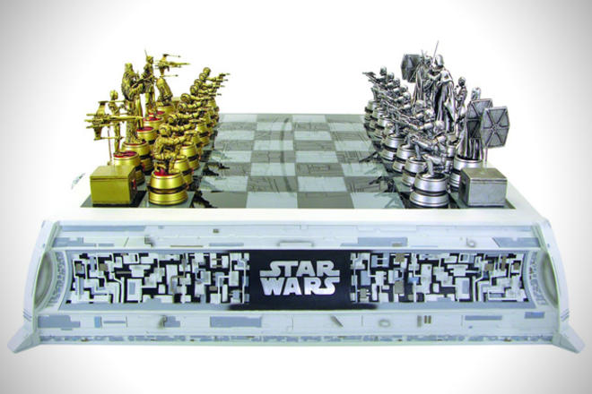 Star-Wars-Chess-Set-L