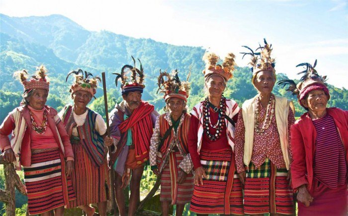 inugao-tribe-banaue-philippines