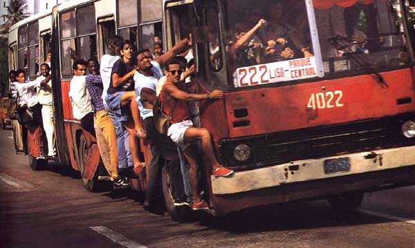 Prendre le bus à Cuba…