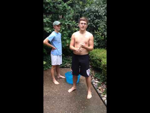 Ice Bucket Challenge Fail !