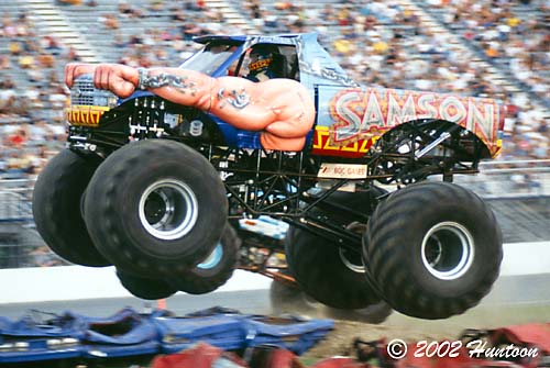 Monster Truck : Maximum Destruction !!