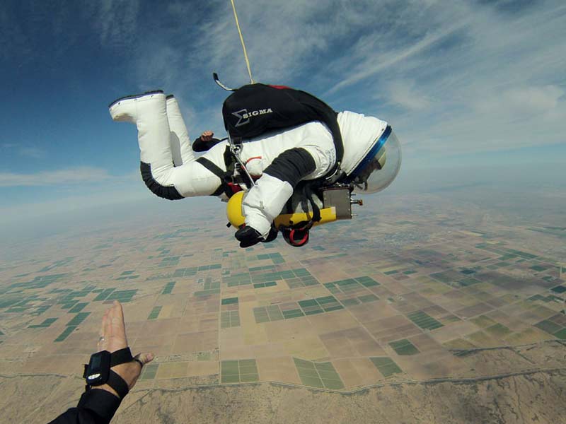 Le record de Felix Baumgartner battu par le vice-président de Google
