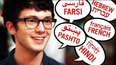 Hyperpolyglotte il parle 20 langues !