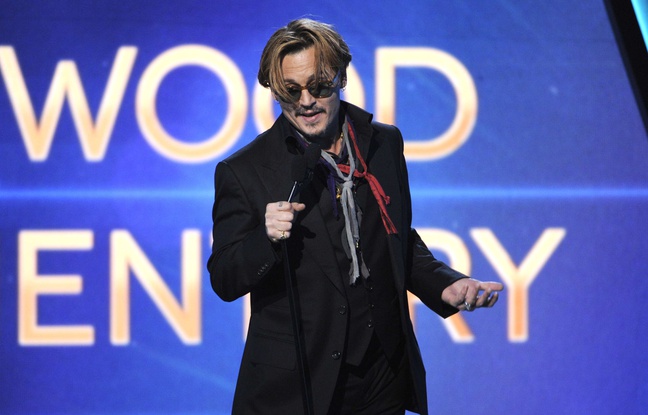 Johnny Depp ivre aux Hollywood Film Awards 2014