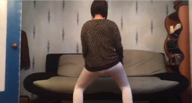 Le fail de l’année : Une fille danse le twerk et se fait caca dessus…