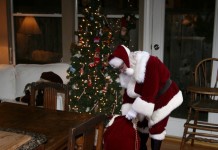 Santa Claus Caught On Camera!
