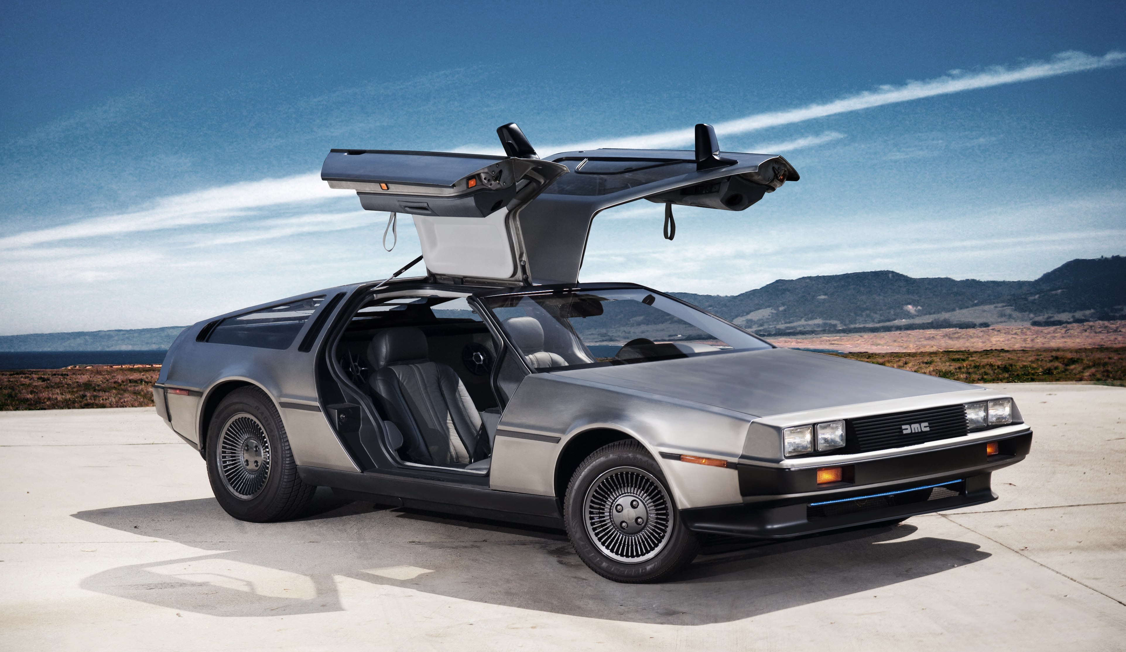 Une collection de voitures « DeLorean »