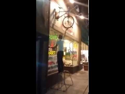 Vidéo FAIL : Avoir une idée à la con