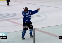 joueur-hockey-fete-victoire-dansant