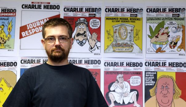 Vidéo choc : Fusillade à Charlie Hebdo (version non censurée)