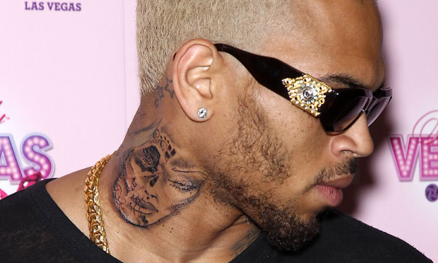 Coups de feu pendant le showcase de Chris Brown