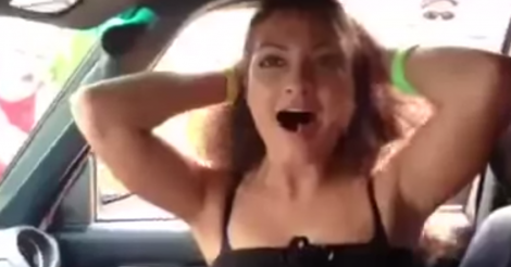 Un orgasme lors d’une une démonstration de tuning, c’est original