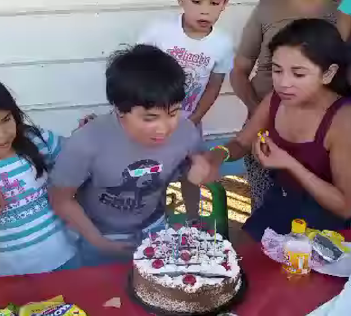 Comment gâcher un anniversaire en moins de 2 secondes
