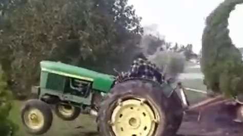Régis fait du jardinage