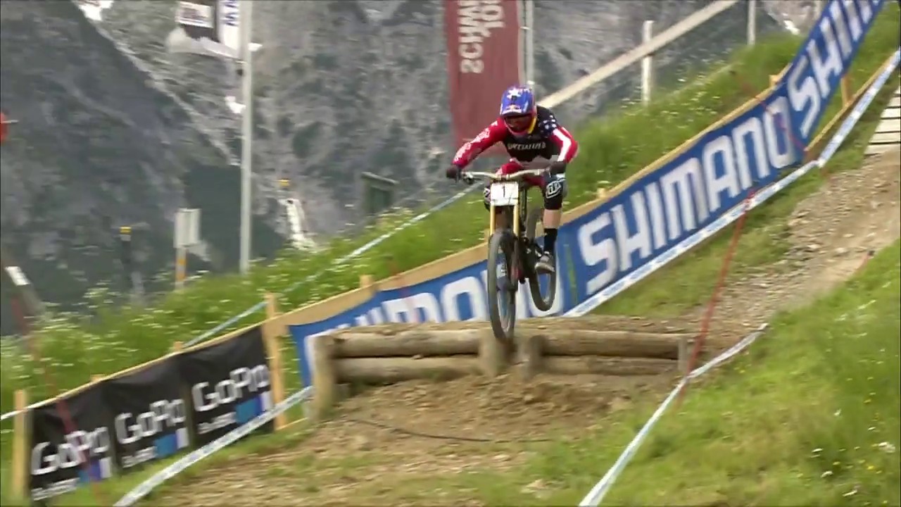 Gagner une course de descente en VTT sans pédaler, c’est possible…