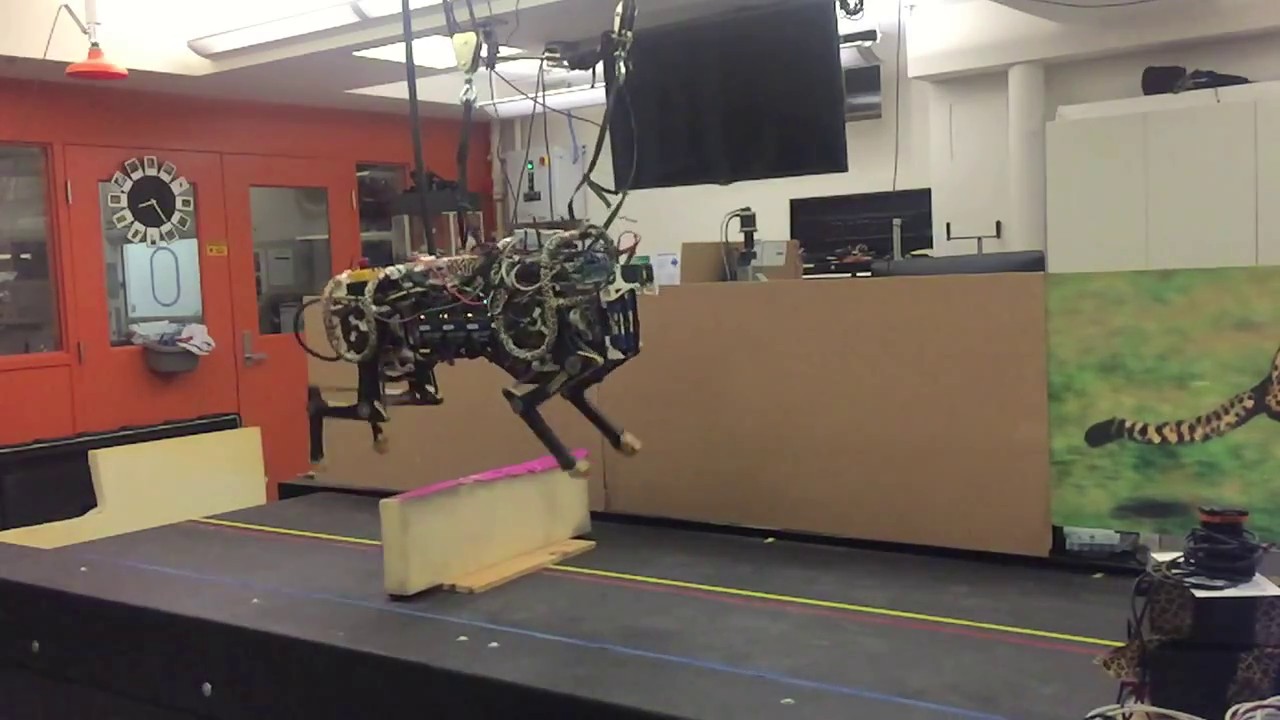 Un robot capable de sauter comme un guépard!!