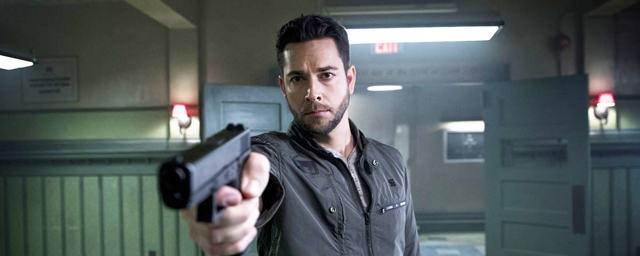 Heroes Reborn, deux posters animés