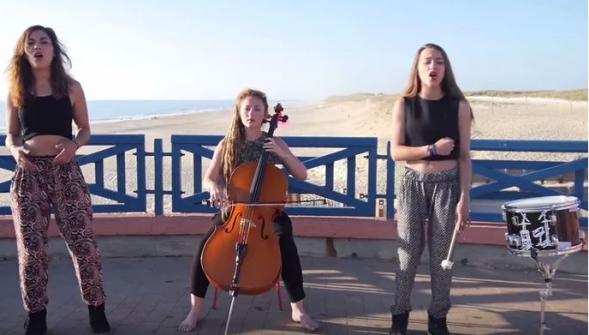 Les tubes de cet été en moins de quatre minutes, par 3 jeunes Françaises…