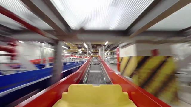 La voyage surprenant d’une valise dans un aéroport