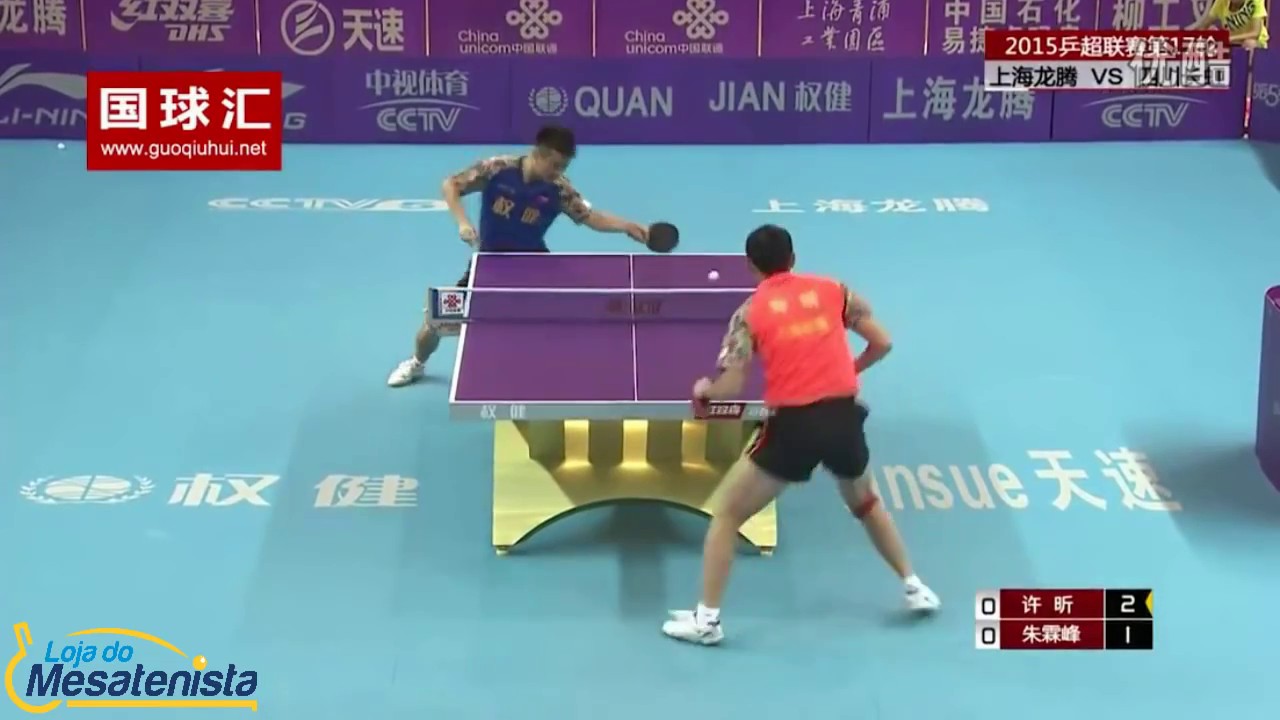 L’échange de ping-pong le plus hallucinant du monde !!