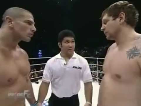 Le combat de MMA le plus étrange du monde ?