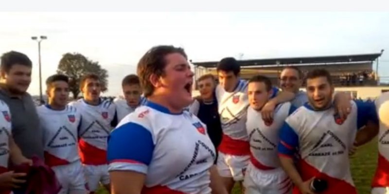 Les juniors de Rugby de Bénéjacq font le buzz avec un chant d&rsquo;après match