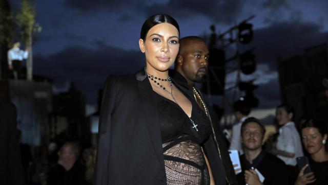 Kim Kardashian nue dans le désert crée le buzz !!