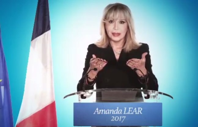 Amanda Lear se présente à la présidentielle 2017