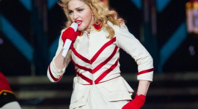 Madonna , devient une nouvelle fois la risée du web !!