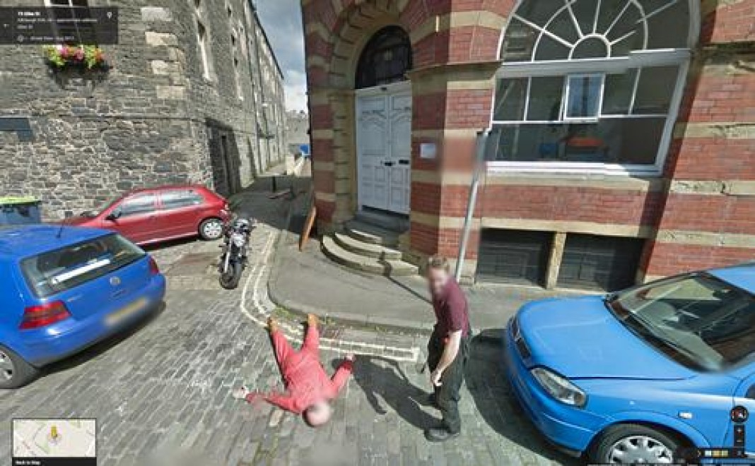 Les 40 photos les plus étranges trouvées sur Google Street View