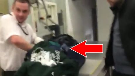 Passer la douane d’un aéroport avec un sextoy dans le sac !