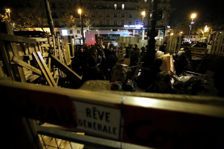 Évacuation très musclée de la manifestation « Nuit Debout »