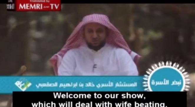 Un Saoudien explique comment battre sa femme à la TV nationale !! Mais avec la volonté d&rsquo;Allah