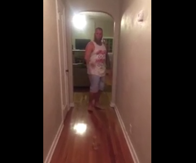 Dégagement d&rsquo;un énorme sex-toy !!