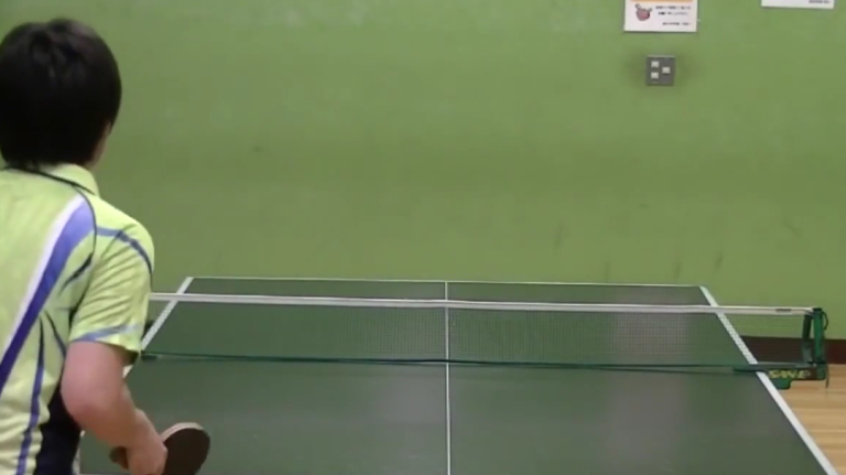 Ces Japonais sont des dingues au ping-pong !