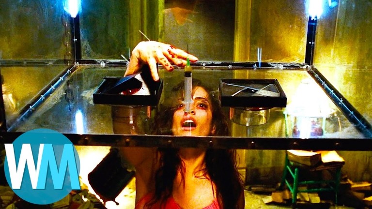 Top 10 des décisions les plus STUPIDES dans les films d’horreur !