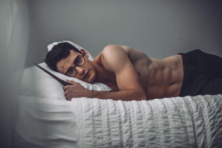 Le shooting très sexy du jeune Harry Potter qui a bien grandi…