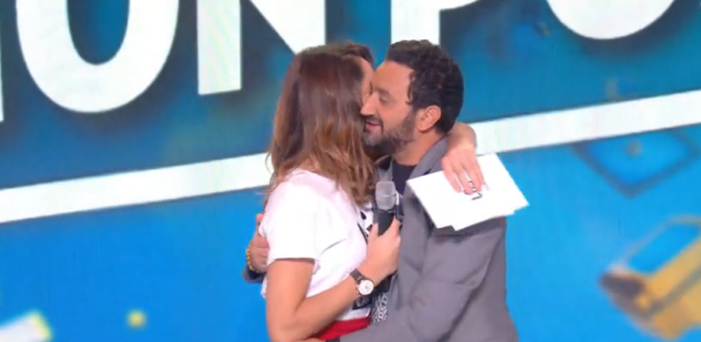 La Miss Météo du Grand Journal débarque en plein direct sur le plateau de TPMP