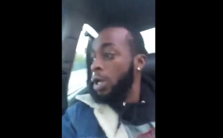 Deux hommes se filment pendant une course poursuite avec la Police !