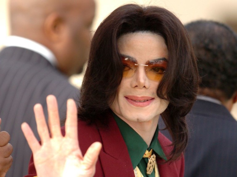 Top 10 des MORTS MYSTÉRIEUSES de célébrités qui n’ont jamais été ÉLUCIDÉES !