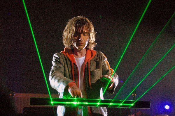 Top 10 des GENRES MUSICAUX les plus ÉTRANGES !