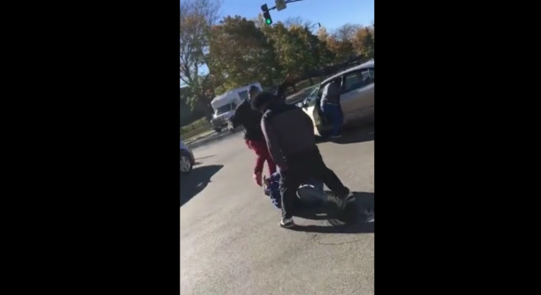 Un homme est roué de coups pour avoir voté Trump