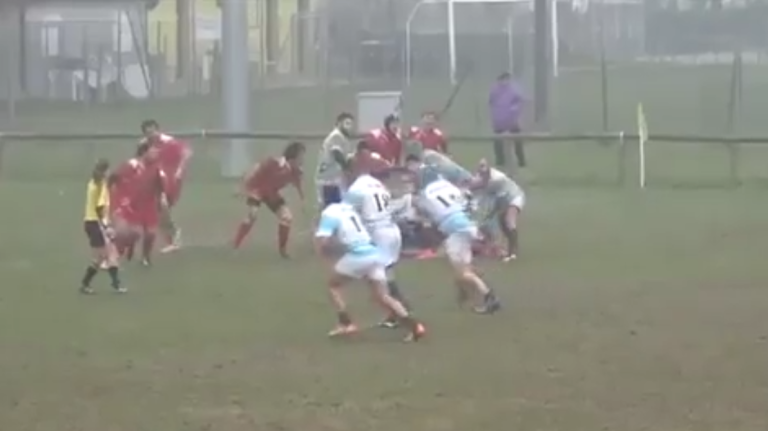 Rugby, suspendu trois ans pour avoir plaqué une arbitre…