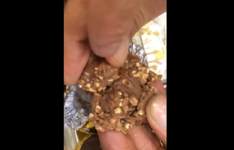 Des asticots découverts dans des chocolats Ferrero Rocher