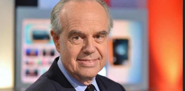 Frédéric Mitterrand dénonce l&rsquo;homophobie de Cyril Hanouna.