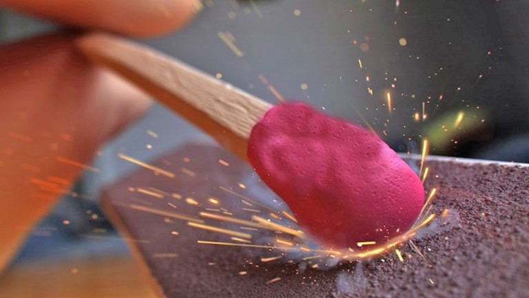 4 ASTUCES GÉNIALES AVEC DES ALLUMETTES