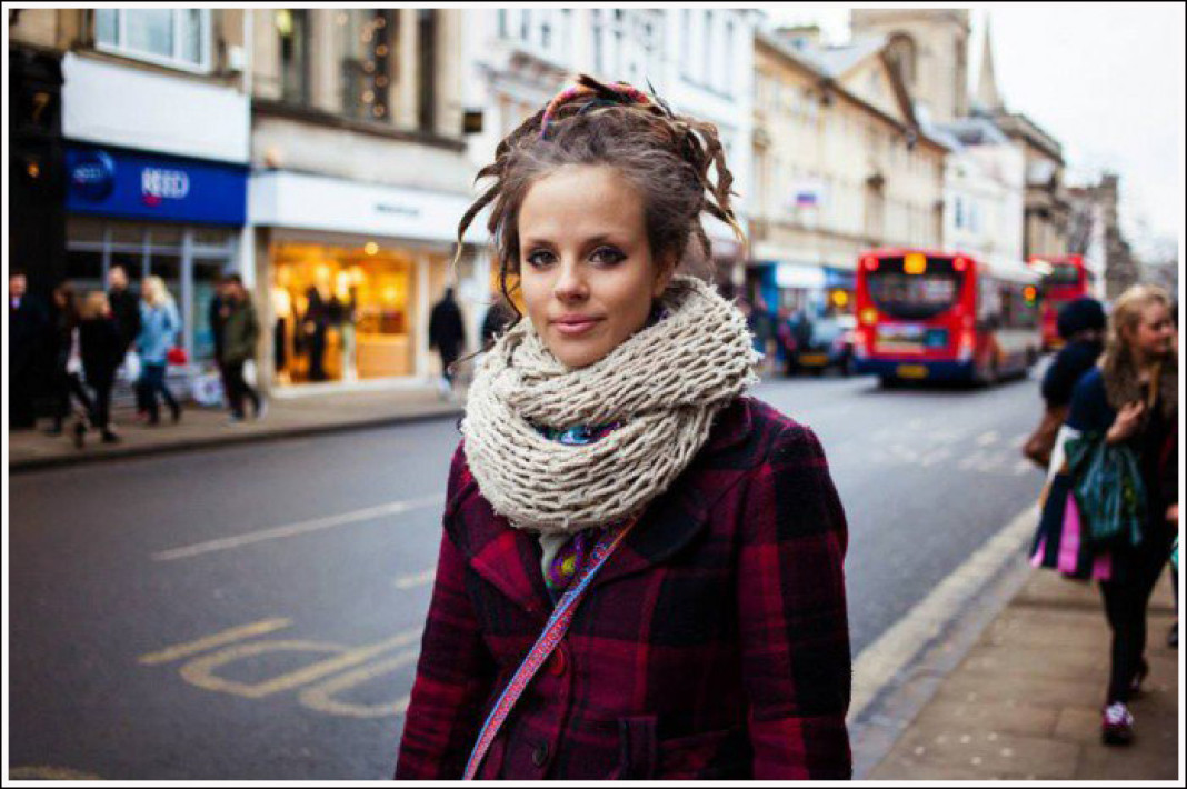 Английские девушки. Чистокровные англичанки. Скачки grand national ladys day. Daisy ridley. Кейт миддлтон внешность.
