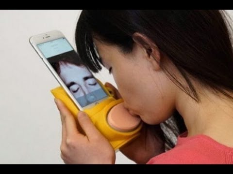 8 ACCESSOIRES pour IPHONE totalement WTF !