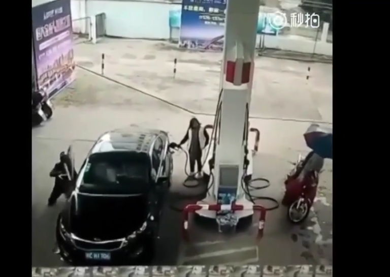 Un voleur se fait immédiatement rattraper par le karma