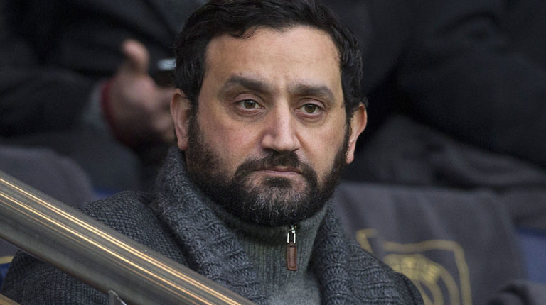 La séquence de Cyril Hanouna mérite-t-elle un tel acharnement médiatique ?